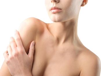 Pour nettoyer votre peau, nous vous recommandons d'utiliser Skincell Pro